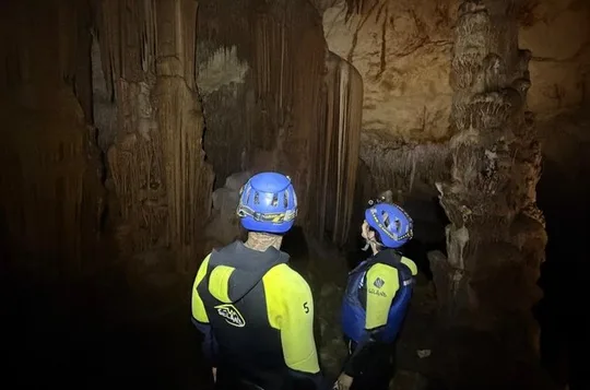 Sea Caving Cova Coloms No Transport