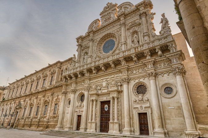 Tour of Lecce with a visit to the basement of the ancient synagogue