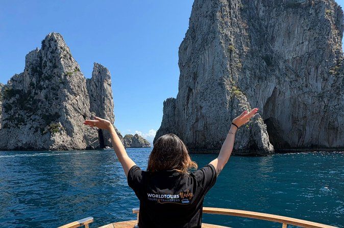 Capri Boat Tour from Naples – Small Group, Swim & Relax