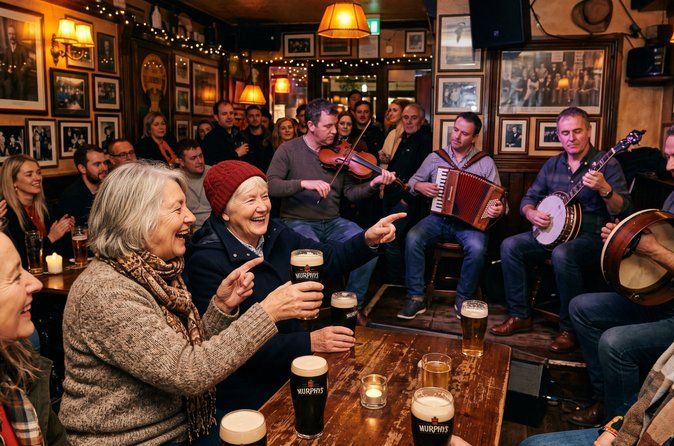 Private Irish Music & Heritage Walking Tour in Dublin
