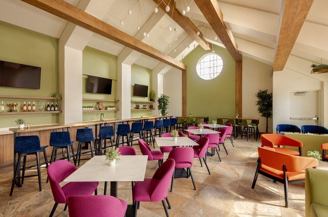 Seated Tasting Experience at Konzelmann Winery