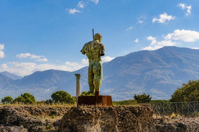 Full-Day Tour in Pompeii, Sorrento and Amalfi Coast