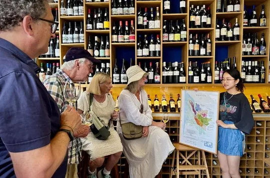 Bordeaux Sweet & Savory Food Tour with Wine Tasting