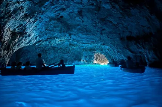 Capri Blue Grotto Tour : 3 Hours Pizza and Prosecco