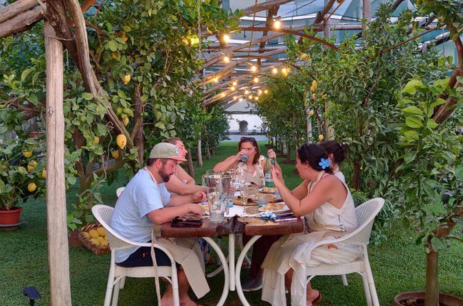 Sorrento: Pizza Making Class & Dinner with Seaview