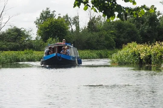 Digby Lock Cruise - Explore Ireland's Historic Grand Canal.