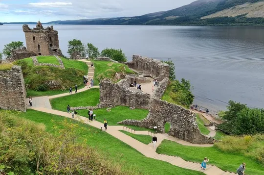 Glencoe, Loch Ness, Urquhart Castle Private Tour
