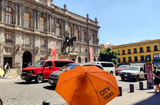 Tour In Mexico City-Driver and Guide Included - 3 hours
