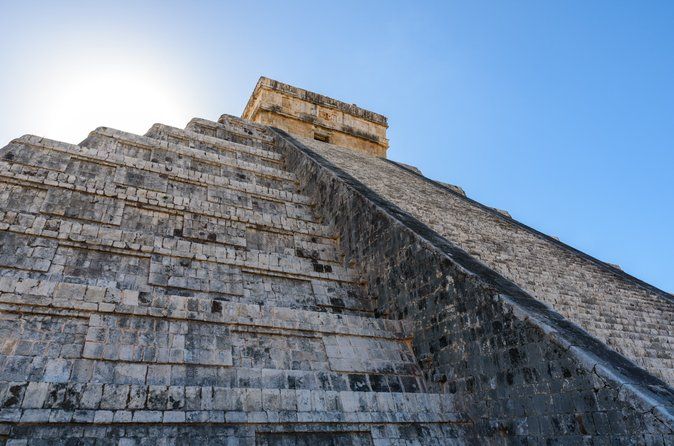Full-Day Private Chichen Itza & 3 Cenotes from Valladolid