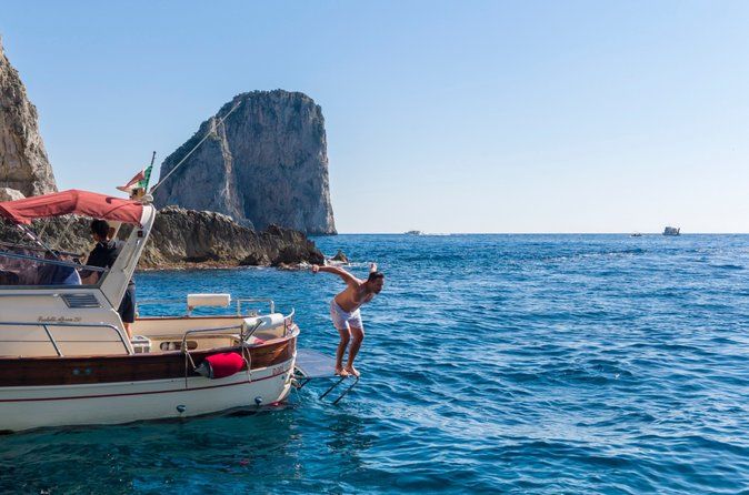 Capri and amalfi coast Full-day private boat tour - luxury
