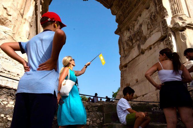 Colosseum Tour with Palatine Hill and Roman Forum