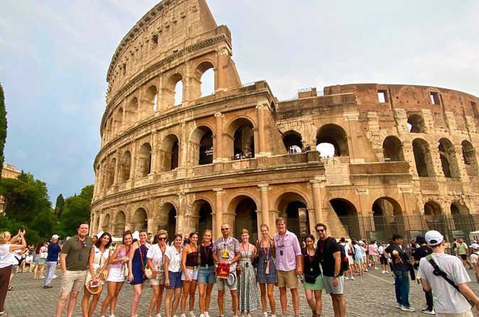 Colosseum, outside Forum & Trevi Fountain Group Tour