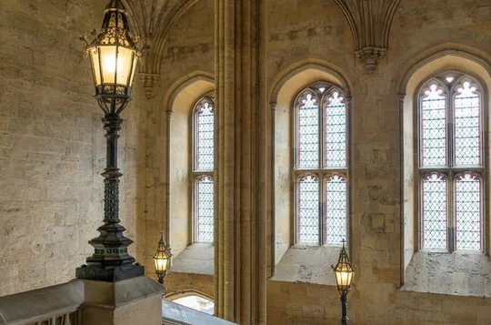 Hogwarts Tour Includes New college+ Christchurch +Divinity school