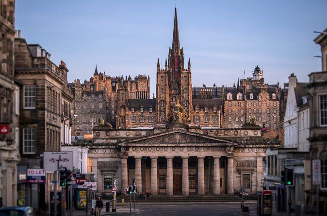Edinburgh Full Day Tour with Edinburgh Castle - Small Group
