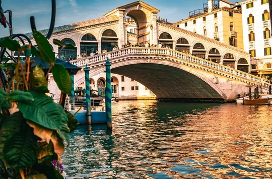 Venice Tour by High-Speed train from Florence