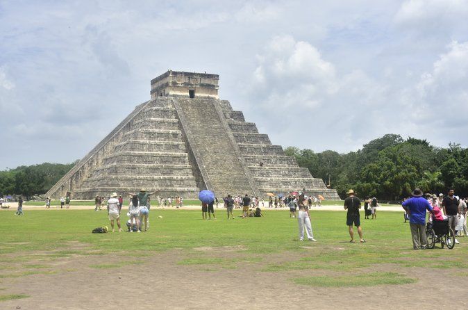 Chichen Itza, Ik Kil & Hubiku Cenotes from Playa del Carmen