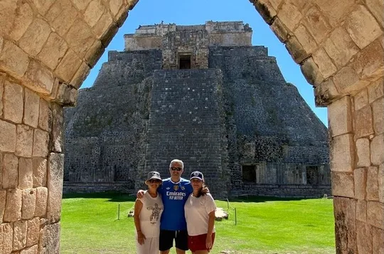 Hemligheterna med Uxmal, Cenote och hemlagad mat
