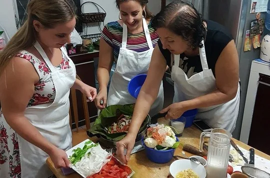 PRIVATE Merida Market Tour & Yucatecan Cooking Class with Sofia