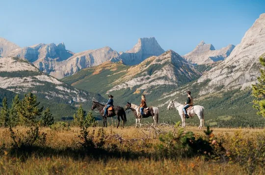Ridge Ride 2-Hour Horseback Trail Ride in Kananaskis