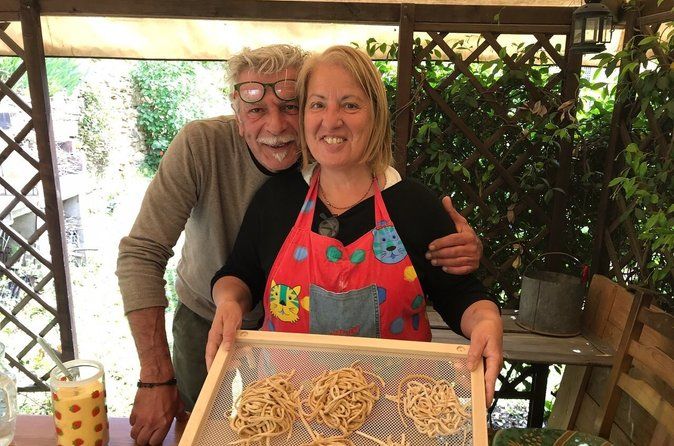 PRIVATE Hands-On Cooking Class & Wine in Mirella’s Florence Home