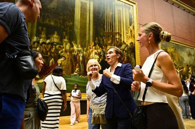 Louvre Museum & Mona Lisa Semi-Private Guided Tour (Max 6 People)