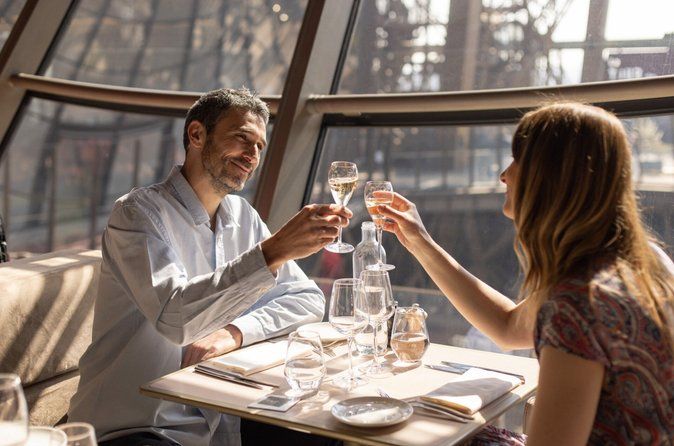 Paris Day Trip from London: Guided & Eiffel Tower Lunch Option