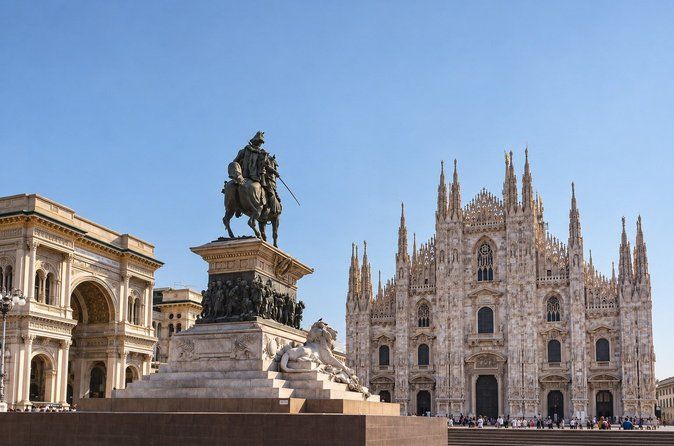 Milan Super Saver: Skip-the-line Duomo and Rooftop Tour