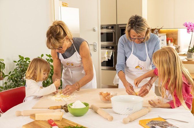 Genoa: Pasta and Tiramisu class by Cesarine