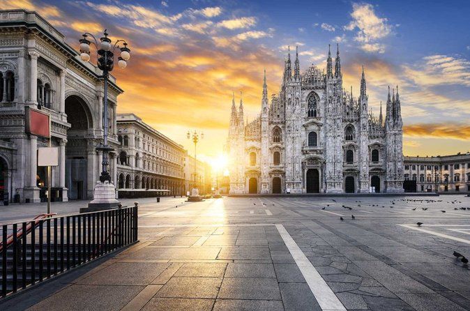 Duomo di Milano Guided Tour with Rooftop Access