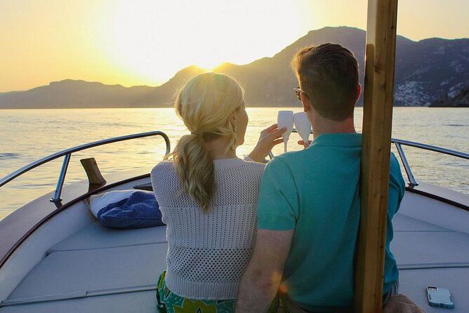2 Hours Sunset Cruise of Positano