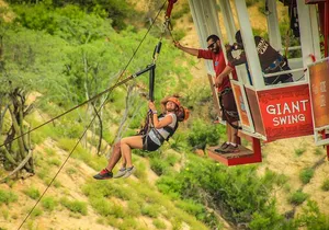 Extreme Swing - Fly from the Glass Bottom Gondola