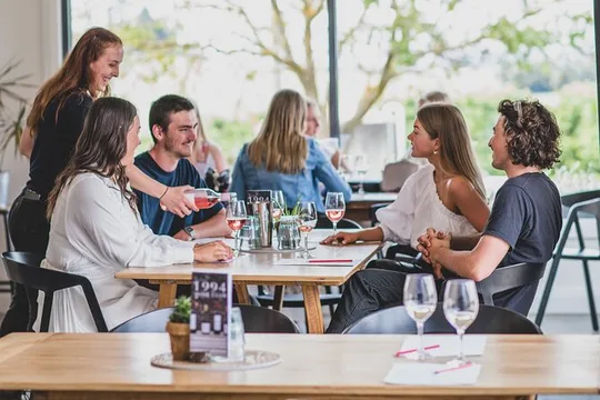 1 Hour Wine tasting at Ross Hill Wines in Orange NSW