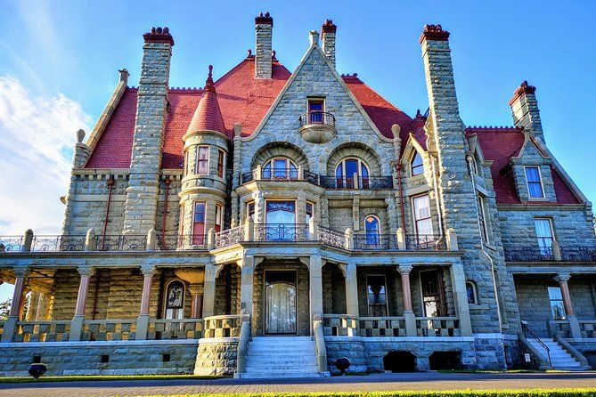 One-Hour Luxury City Tour of Victoria