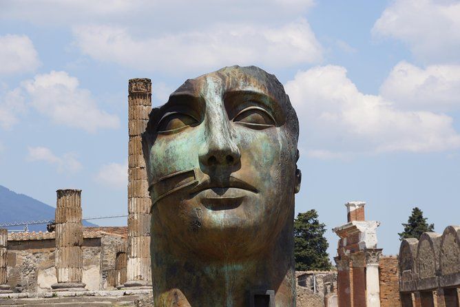 Private Pompeii Half-Day Tour with Skip-the-Line Ticket+Transfer