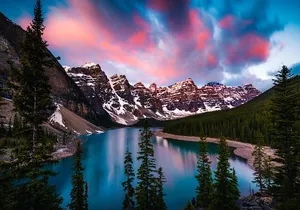 Moraine Lake Sunrise(2hrs) & Lake Louise(2hrs) from Canmore/Banff