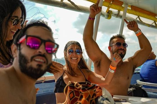 Isla Mujeres Party Catamaran from Cancun Couples Special Price