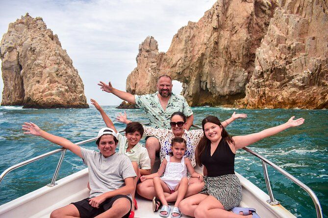 Boat Tour with Glass Arc Bottom with Beach Time