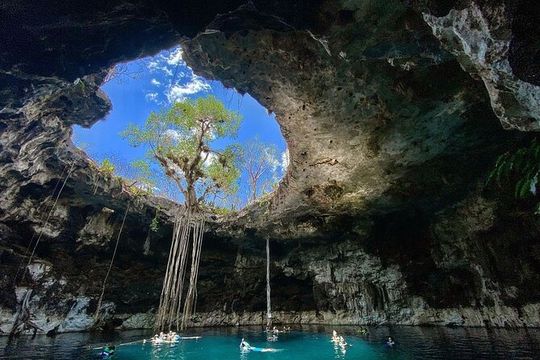 Chichen Itza with 2 Cenotes from Cancun and Playa Del Carmen