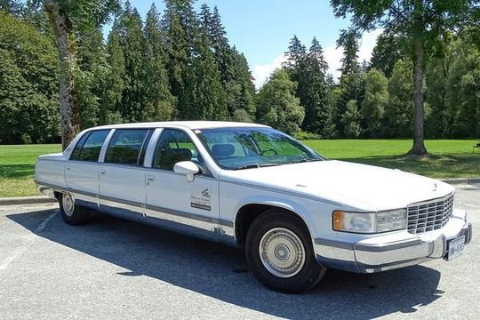 Full Day Best of Vancouver Private City and Gardens Tour