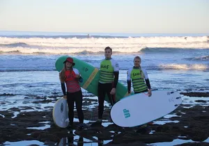 2 hours Semi-private surfing lesson in Playa de Las Americas