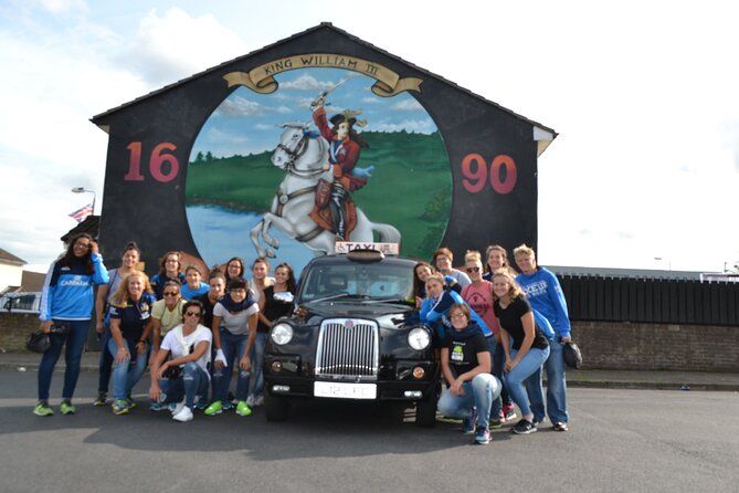 Belfast Black Cab Taxi Private Tour 2hr with Original Guides
