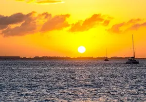 Sunset Party at Isla Mujeres! Round Transportation from Cancun