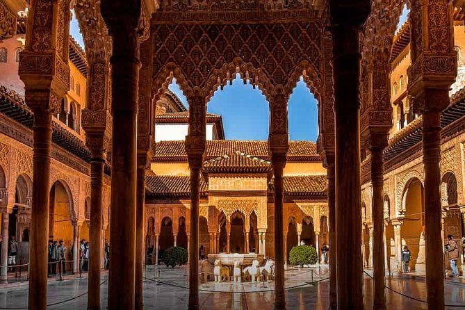Private Alhambra palace tour and Granada from Motril cruise port