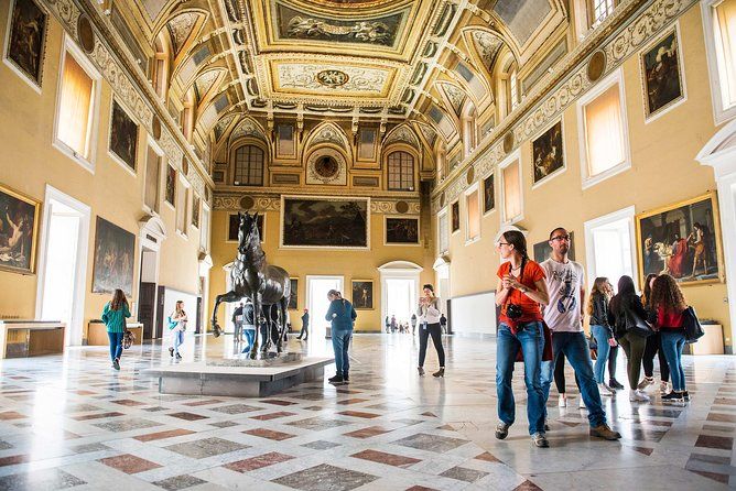 Pompeii and Museum of Naples Private Tour led by an Archaeologist