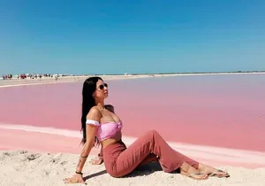 Natural Pink Lake Tour in Las Coloradas from Playa del Carmen