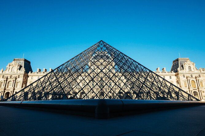 Private Vintage Car Tour with Versailles & BVA Airport Transfers