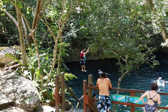 Private Tour at Puerto Morelos & Cenote from Cancun with Tequila