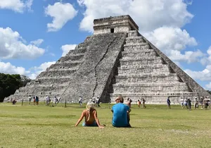 Amazing tour to Chichen Itza and 2 Cenotes (Ik Kil and Suytun)