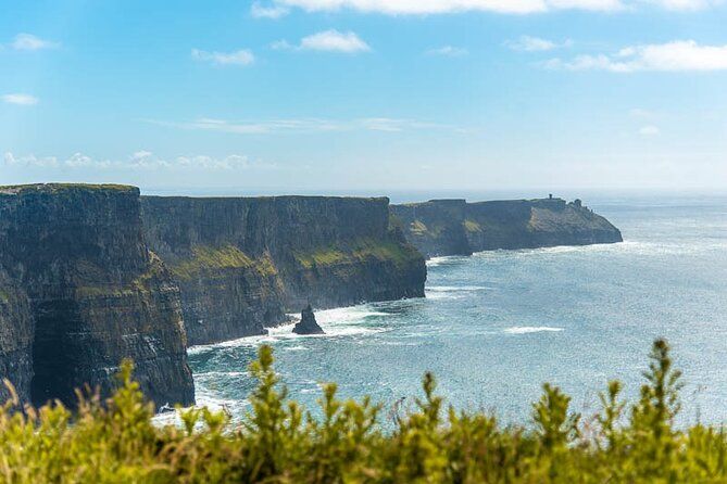 Explore the Cliffs of Moher & Bunratty Castle in Comfort