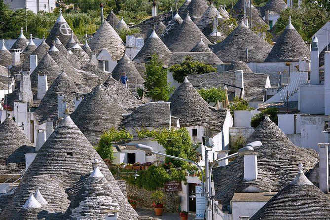 Trulli of Alberobello Day-Trip from Monopoli and Polignano